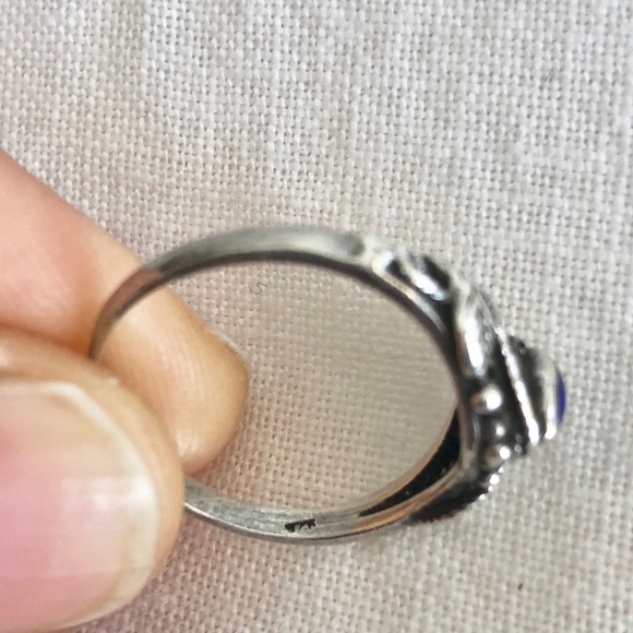 Sterling Silver Ring - Picture 6 of 7